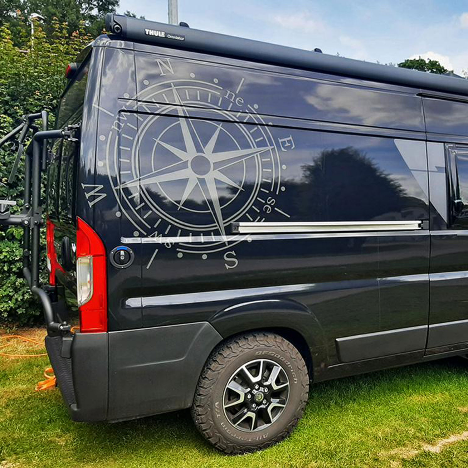 Kundenbild Wohnmobilaufkleber Dekor Windrose