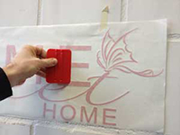 Montage Außenwandtattoos