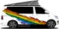 Preview: Autoaufkleber Regenbogenflagge LGBTQ auf Fahrzeugseite von Camper