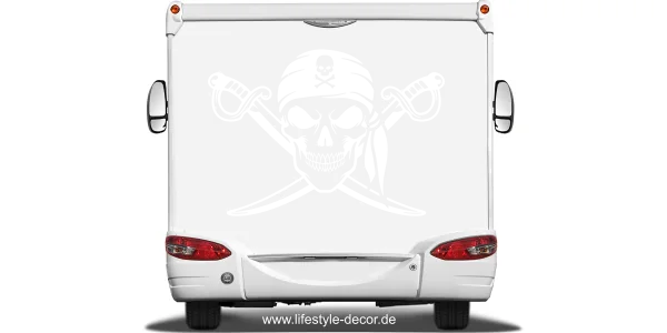Autoaufkleber Totenkopf mit gekreuzten Säbeln