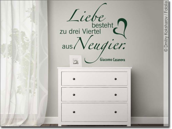 Preview: Wandzitat Die Liebe besteht aus Neugier