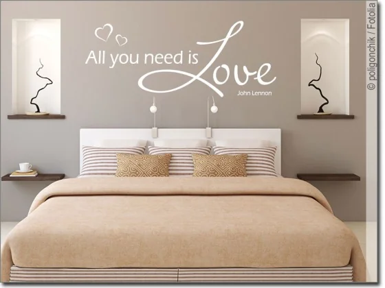 Wandspruch All you need ist love