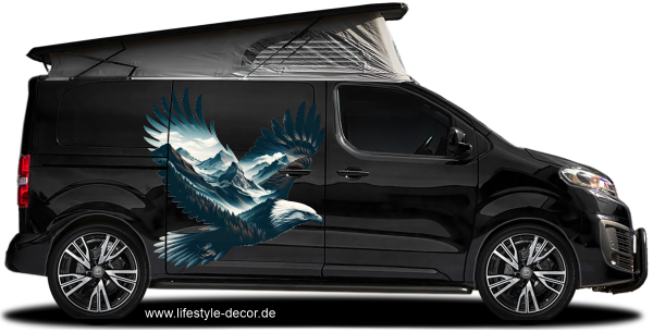 Preview: Autoaufkleber Adler mit Berglandschaft auf dunklem Campervan