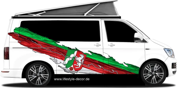 Autoaufkleber Flagge von Nordrhein-Westfalen auf Fahrzeugseite von Camper