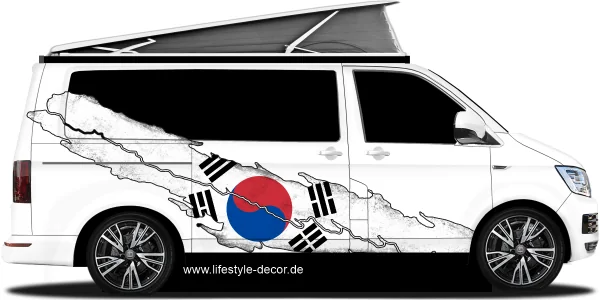 Autoaufkleber mit der Flagge von Südkorea auf Fahrzeugseite von Camper
