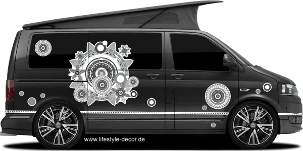 Autoaufkleber Kunstvolles Design auf dunklem Campervan - Ansicht Farbauswahl