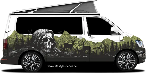 Autoaufkleber Mystisches Gebirge mit Totenkopf