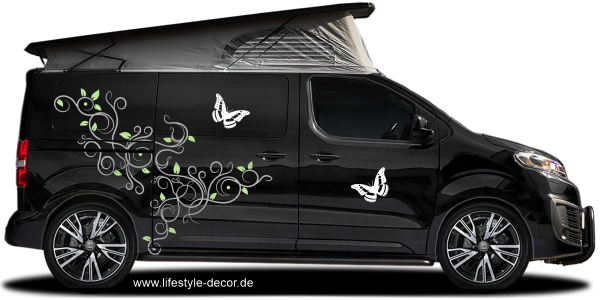 Preview: Autoaufkleber Ornament Ranke und Schmetterling Preview: Autoaufkleber Ornament Ranke und Schmetterling auf dunklem Campervan