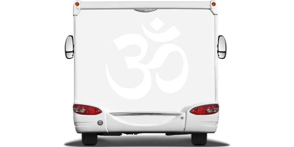 Autotattoo Om auf Wohnwagen Heck