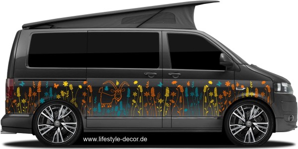 Preview: Bunte Blumenwiese als Aufkleber für Camper und Wohnmobil auf Fahrzeugseite von dunklem Camper Van