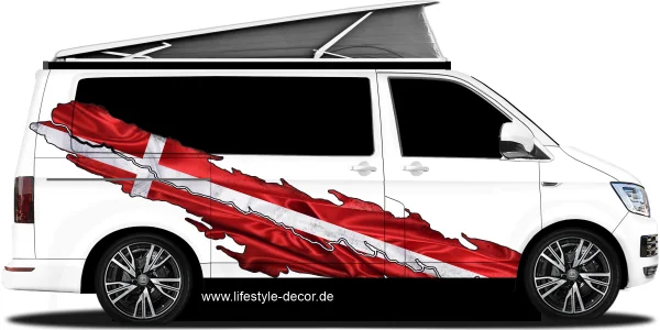 Autoaufkleber Dänische Flagge auf Fahrzeugseite von Camper