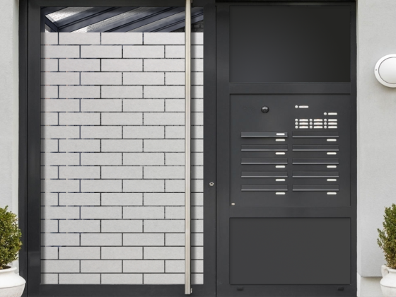 Preview: Fensterfolie Mauer auf Eingangstür