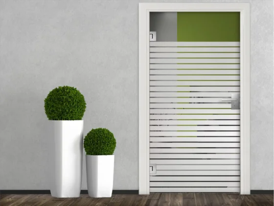 Fensterfolie Streifen 5/1 auf Glastür
