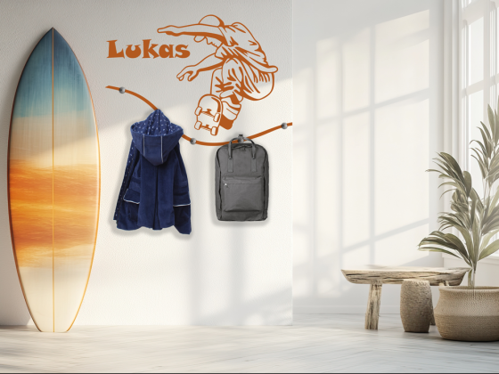 Preview: Garderobenleiste Skater mit Wunschnamen