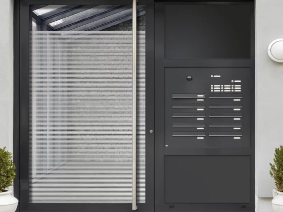 Glastür Milchglasfolie Streifen 1/0,5