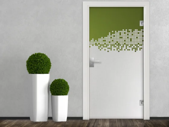 Milchglasfolie Gewerbe Quadrat Design auf Glastür