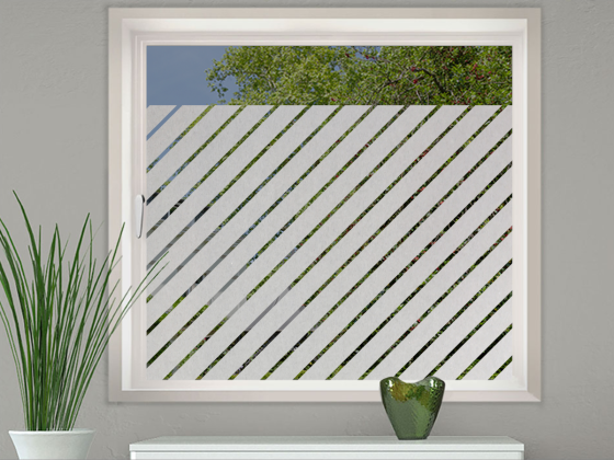 Preview: Milchglasfolie Gewerbe Schrägstreifen 5/1 auf Fenster
