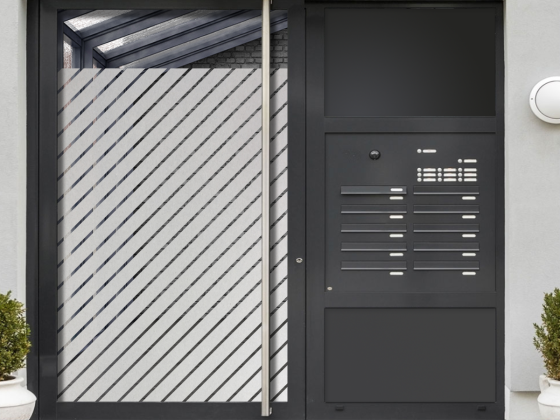 Preview: Milchglasfolie Gewerbe Schrägstreifen 5/1