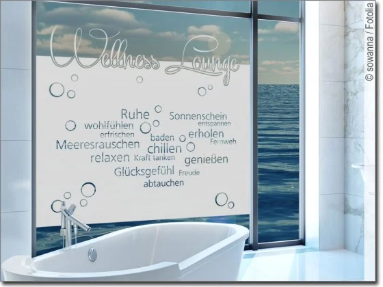 Sichtschutzfolie mit Wellnessbegriffen fürs Badezimmer