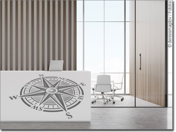 Möbeldekor mit Kompass
