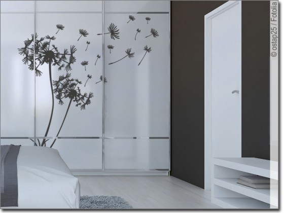 Preview: Möbeltattoo Pusteblume im Wind