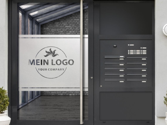 Preview: Sichtschutz Milchglasfolie mit zwei Streifen und Logo