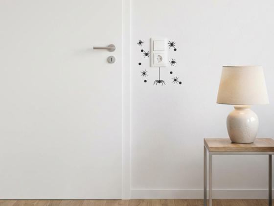 Preview: Steckdosentattoo Motiv 8 Spinnen
