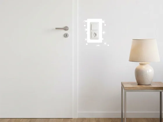 Steckdosentattoo Motiv 8 Spinnen