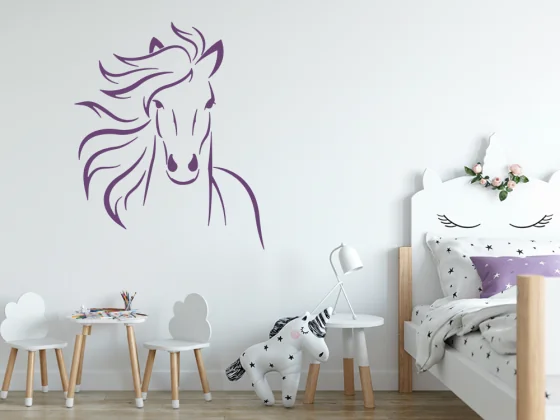 Wandtattoo mit galoppierendem Pferd