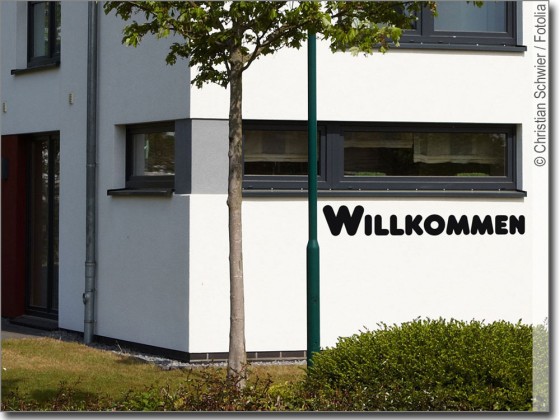 Preview: Wandtattoo für Außenwand Willkommen 2