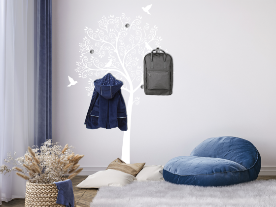 Preview: Bunter Baum als Wandtattoo mit Garderobenhaken