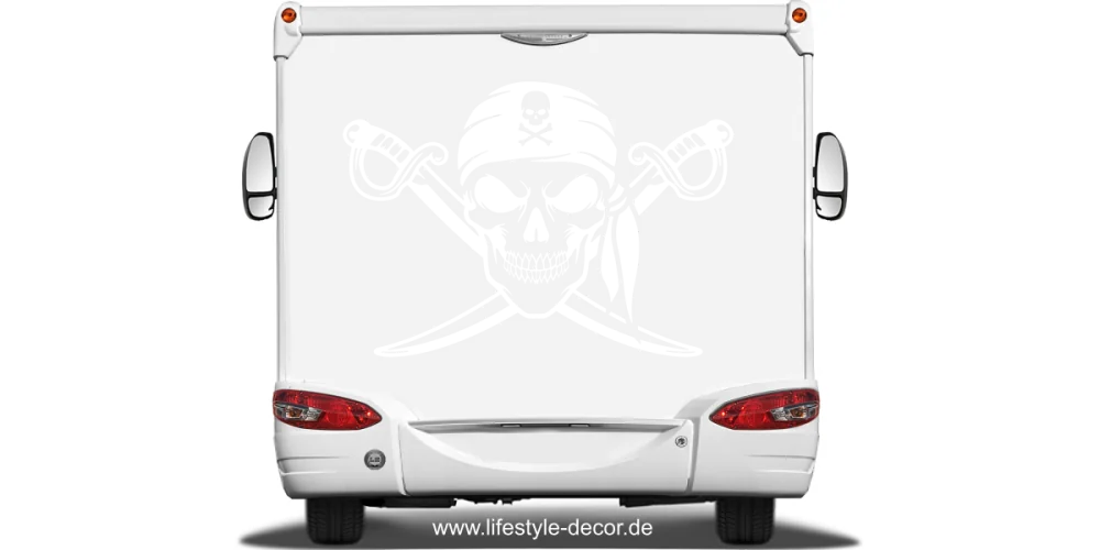 Autoaufkleber Totenkopf mit gekreuzten Säbeln