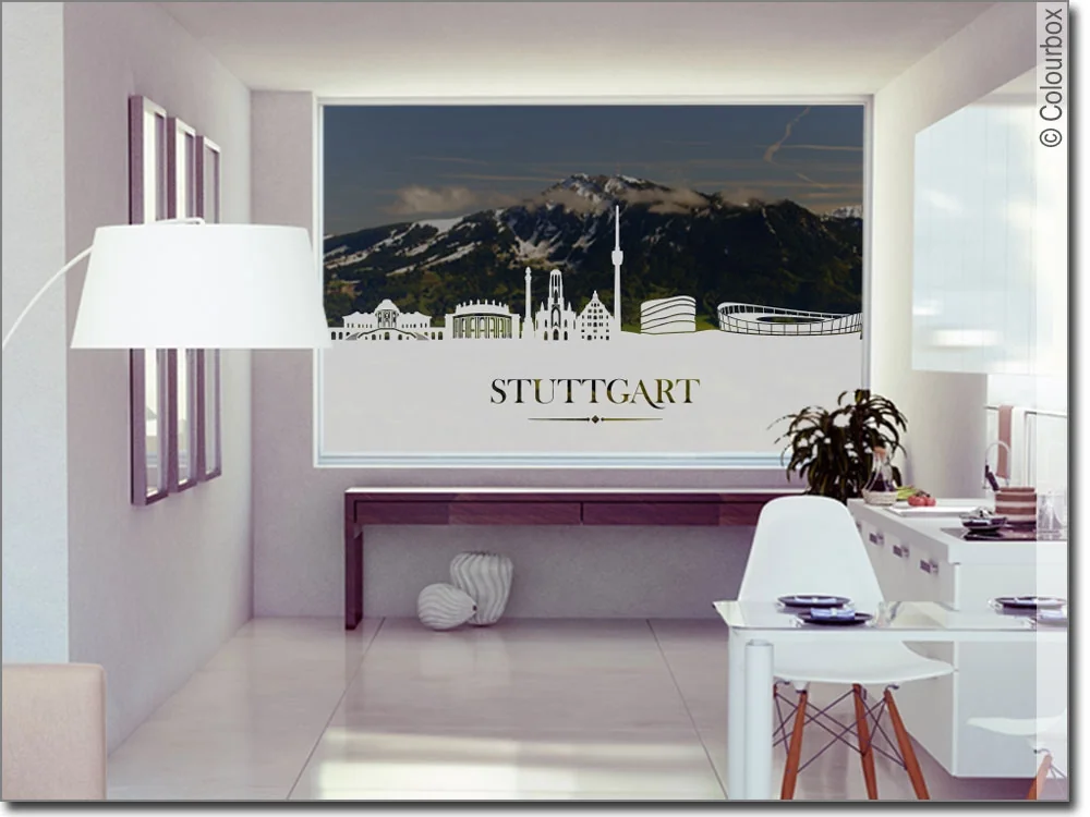 Milchglasfolie als Sichtschutz mit der Skyline von Stuttgart