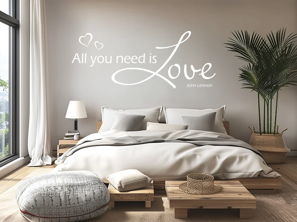 Wandspruch All you need ist love