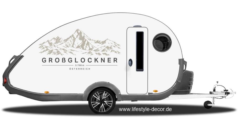 Autoaufkleber Großglockner auf Seitenwand von Wohnwagen