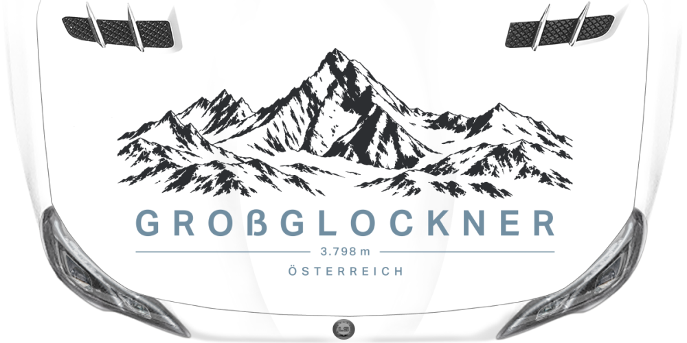 Autoaufkleber Großglockner auf heller Motorhaube