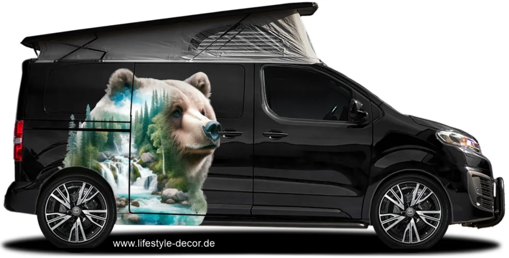 Autoaufkleber Landschaftsdesign Bär auf dunklem Van