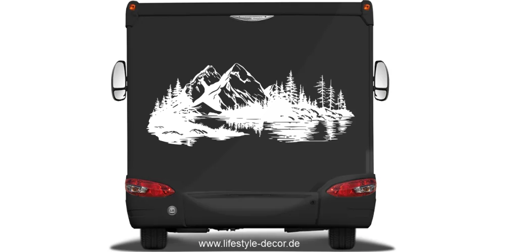 Autoaufkleber Skandinavisches Bergpanorama auf dunklem Reisemobilheck - Ansicht Farbauswahl Autoaufkleber Skandinavisches Bergpanorama auf dunklem Reisemobilheck - Ansicht Farbauswahl