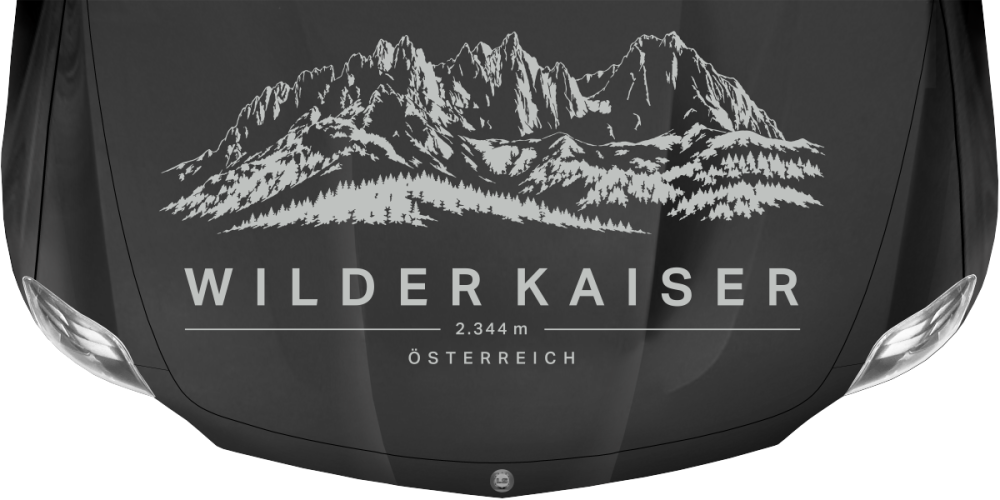 Autoaufkleber Wilder Kaiser auf dunkler Motorhaube