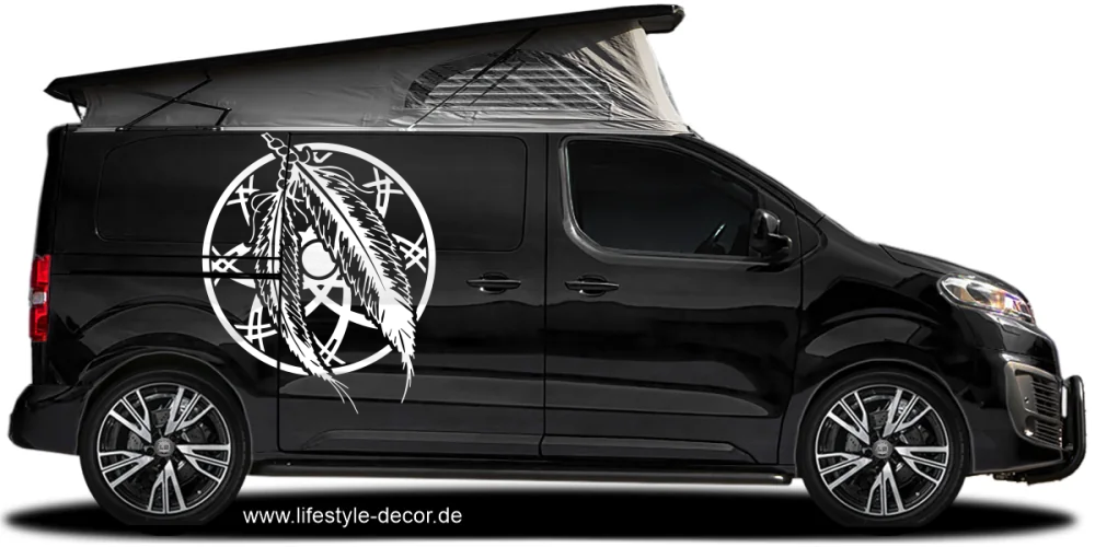 Autoaufkleber mit Traumfänger auf dunklem Camper - Ansicht Farbauswahl Autoaufkleber mit Traumfänger auf dunklem Camper - Ansicht Farbauswahl