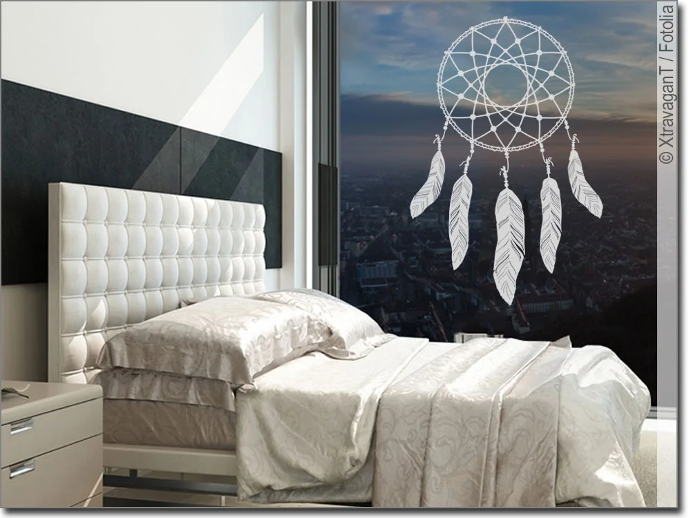 Fenstertattoo mit Traumfänger für das Schlafzimmer Fenstertattoo mit Traumfänger für das Schlafzimmer
