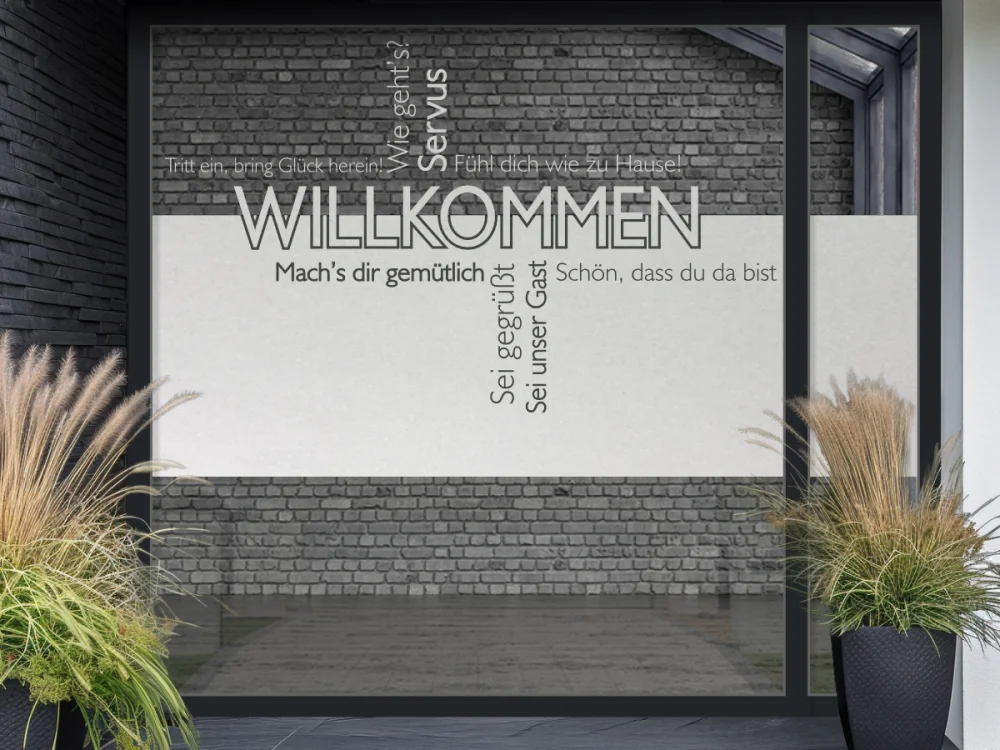 Milchglasfolie als Sichtschutz für den Eingang