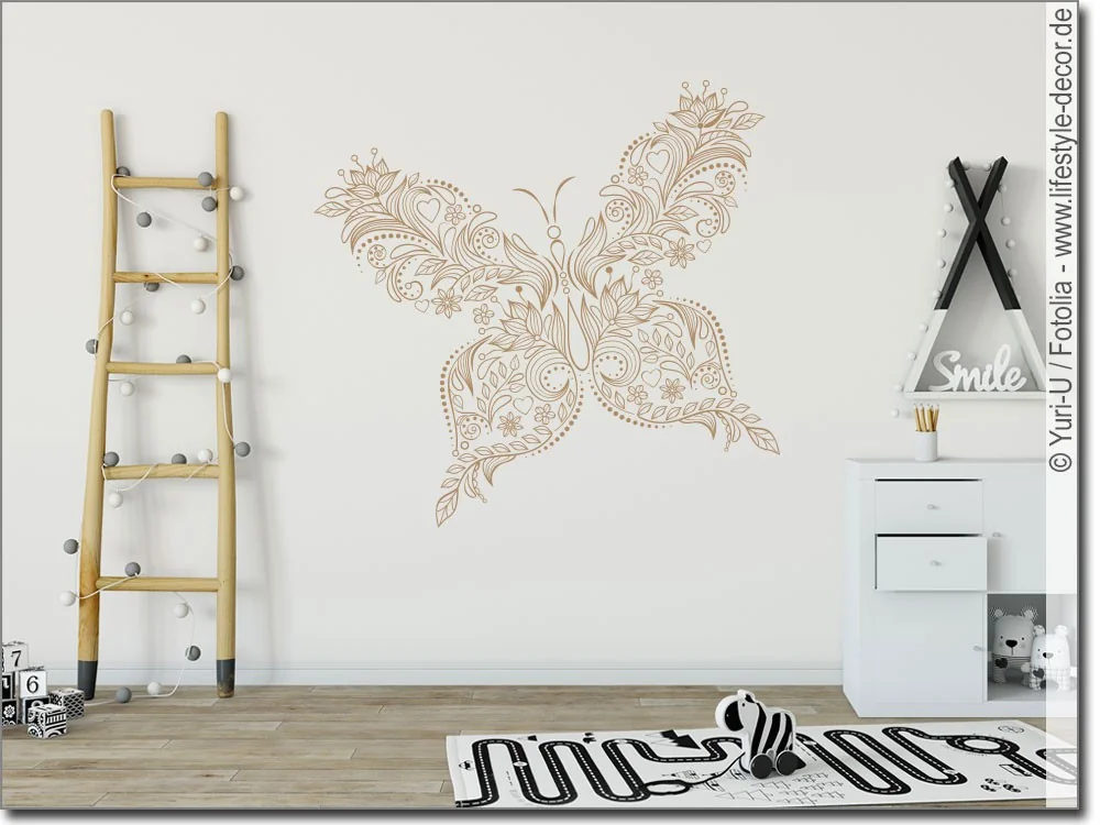 Wandtattoo mit dekorativem Schmetterlingsornament Wandtattoo mit dekorativem Schmetterlingsornament