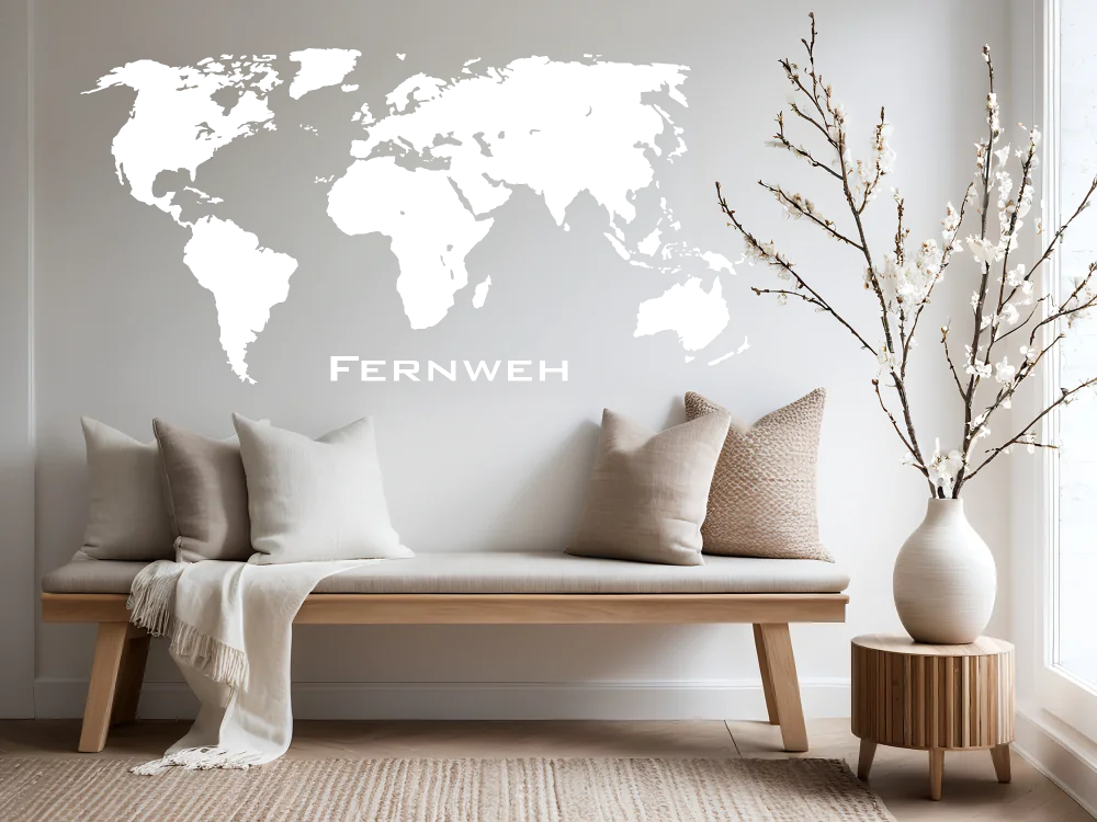 Wandtattoo mit Weltkarte und Fernweh Schriftzug