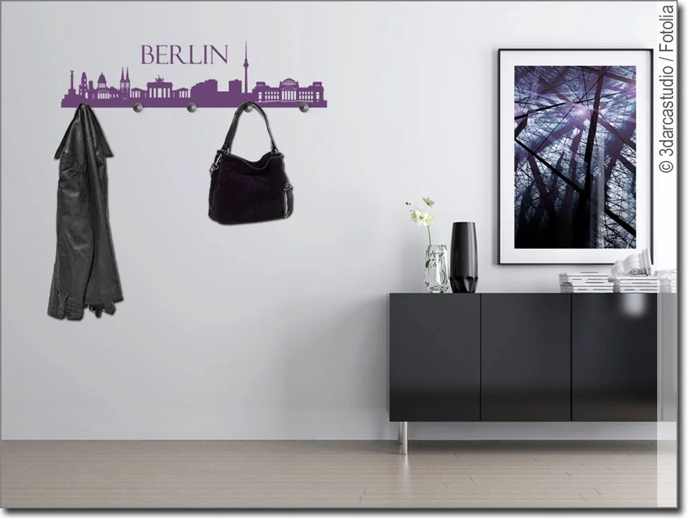 Wandtattoo Garderobe mit Berliner Skyline