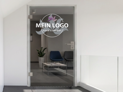 Türbeschriftung Firmenlogo mehrfarbig