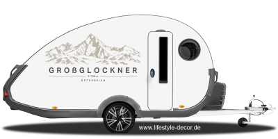 Autoaufkleber Großglockner auf Seitenwand von Wohnwagen