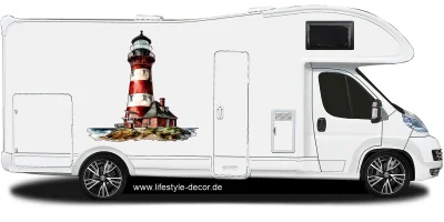 Autoaufkleber Leuchtturm am Meer auf hellem Reisemobil