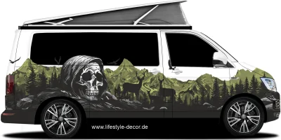 Autoaufkleber Mystisches Gebirge mit Totenkopf