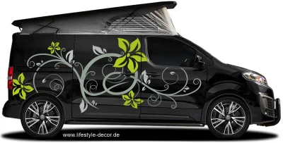 Bunter Autoaufkleber Stilvolles Ornament 2 auf dunklem Camper Ornament